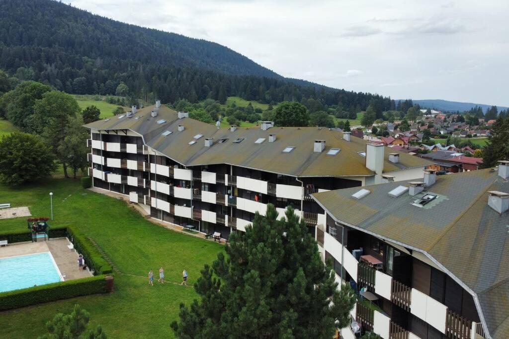 Magnifique Appartement Entierement Renove Au Pied Des Pistes Metabief Bagian luar foto